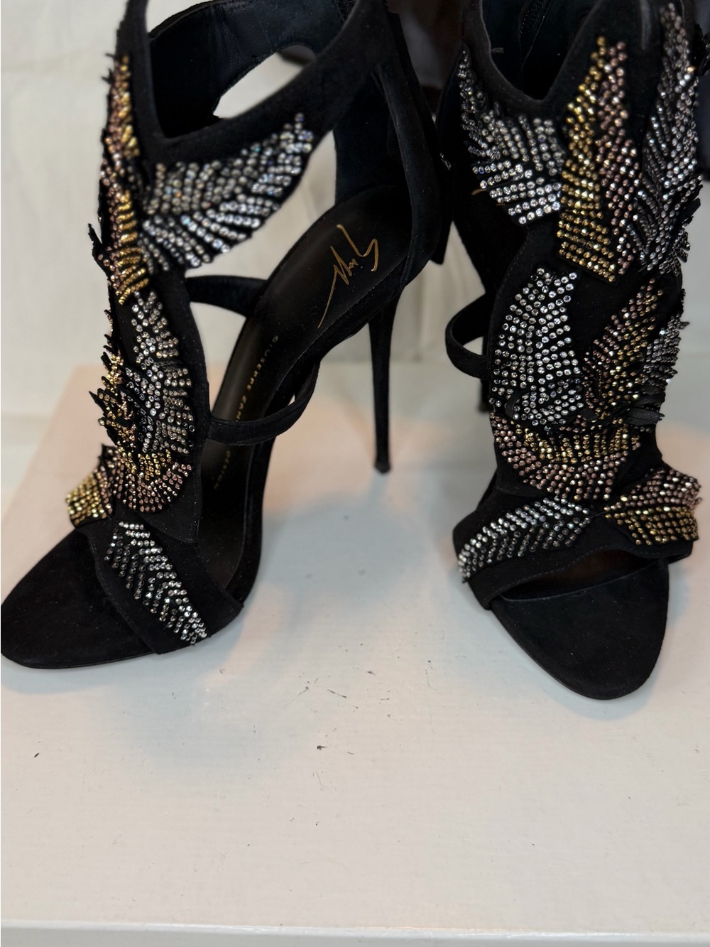 Giuseppe Zanotti Black Suede Crystal Leaf Embellished High Heels - Picture 5 of 9